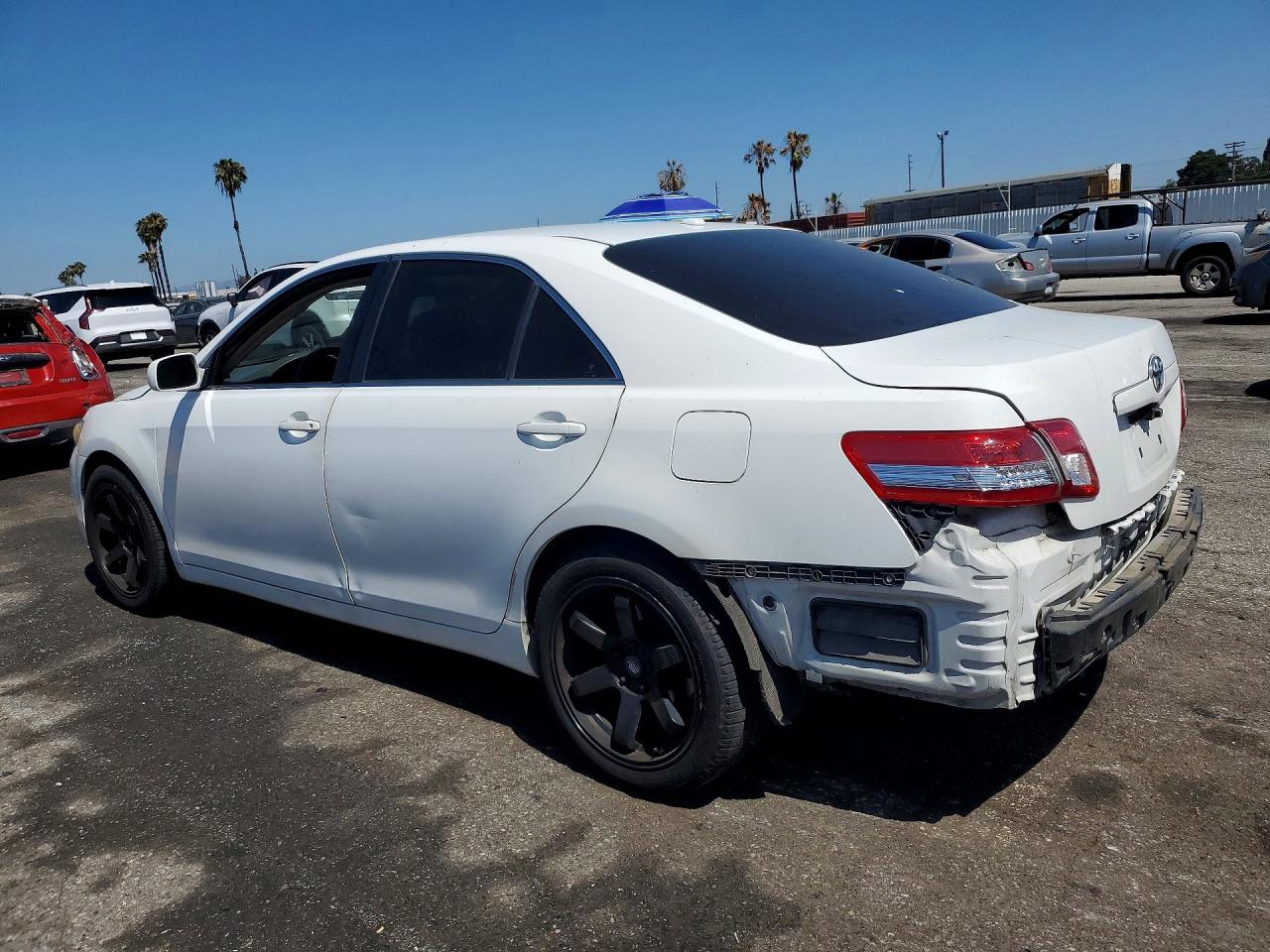 Toyota Camry Base