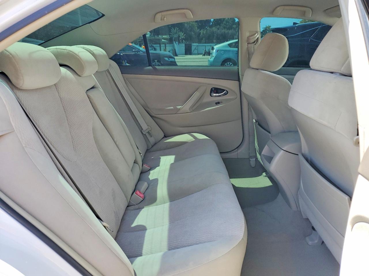 Toyota Camry Base