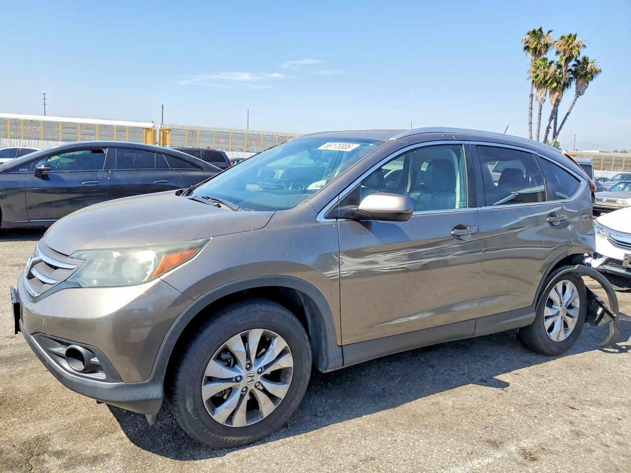 Salvage Honda Crv Image
