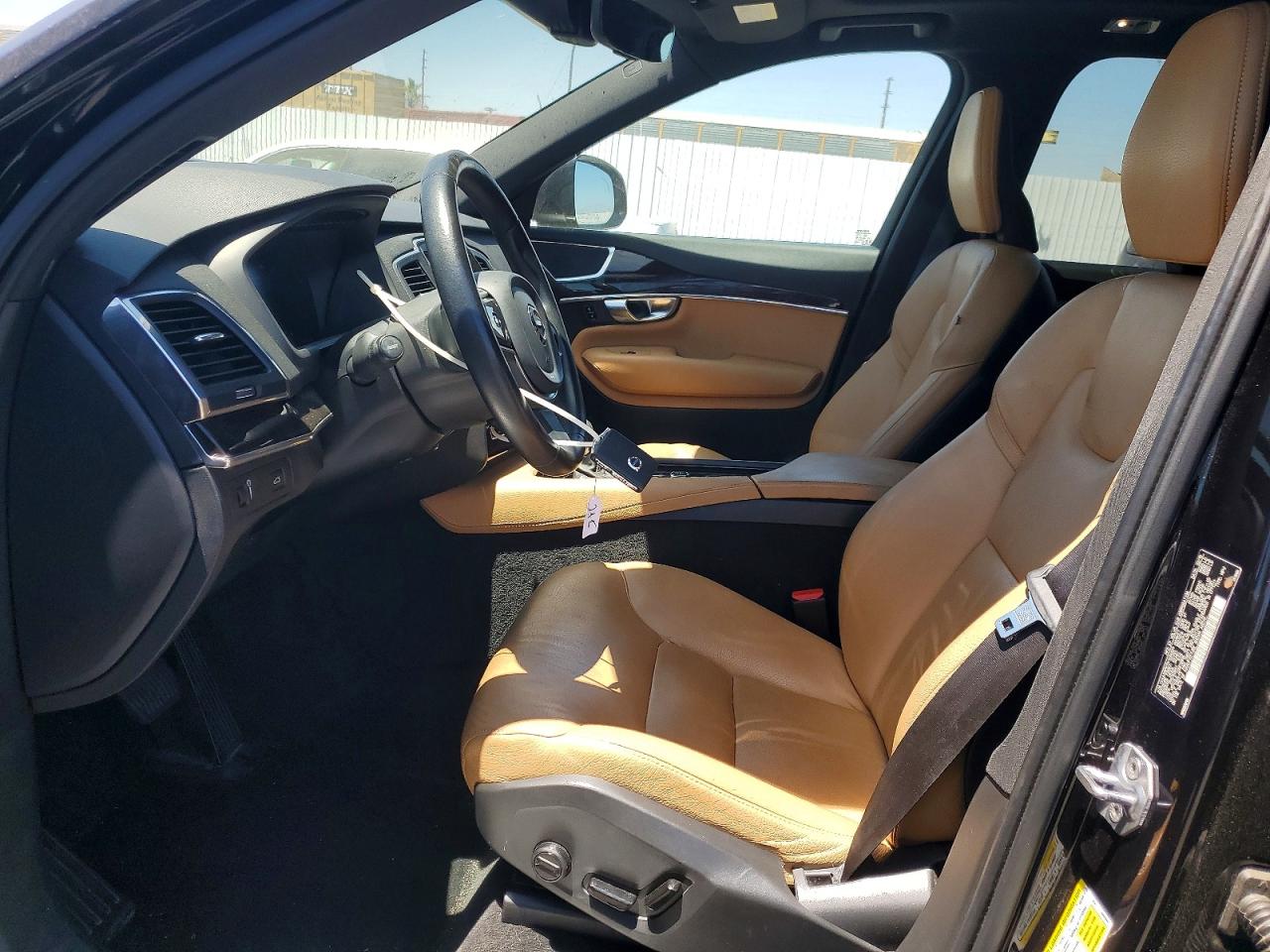 Volvo XC90 T6 Momentum