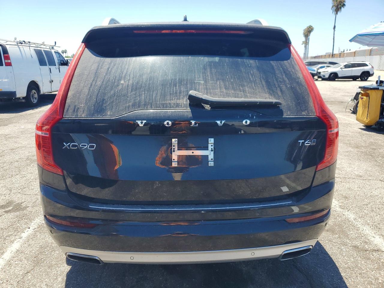 Volvo XC90 T6 Momentum