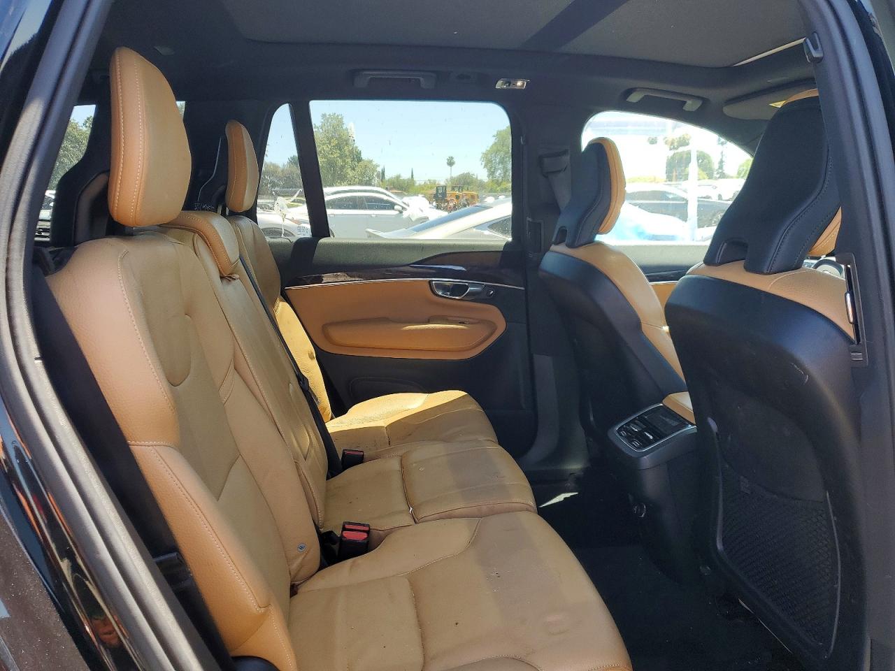 Volvo XC90 T6 Momentum