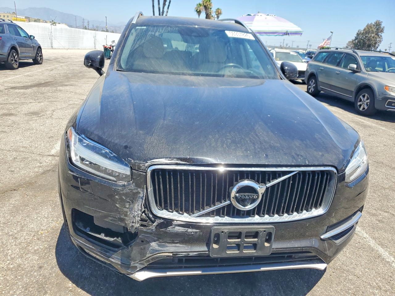 Volvo XC90 T6 Momentum
