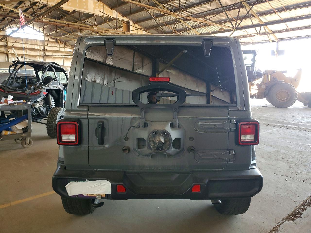 Jeep Wrangler Sahara