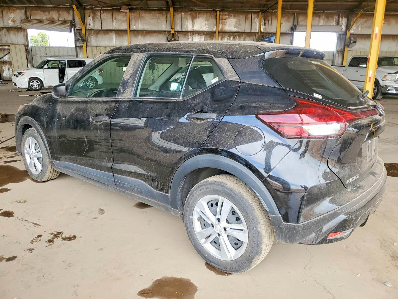 Nissan Kicks S