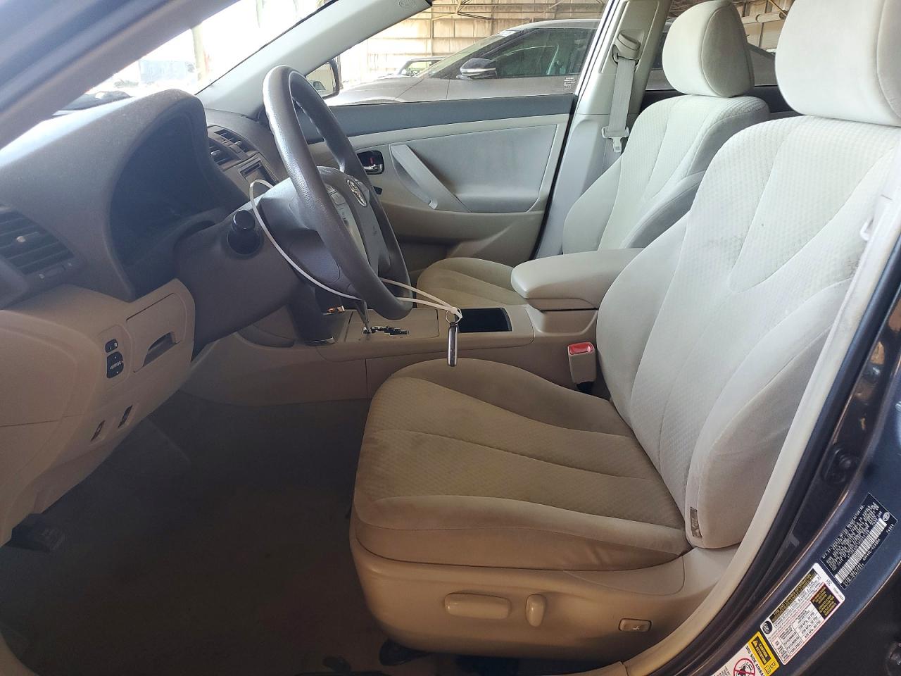Toyota Camry Hybrid