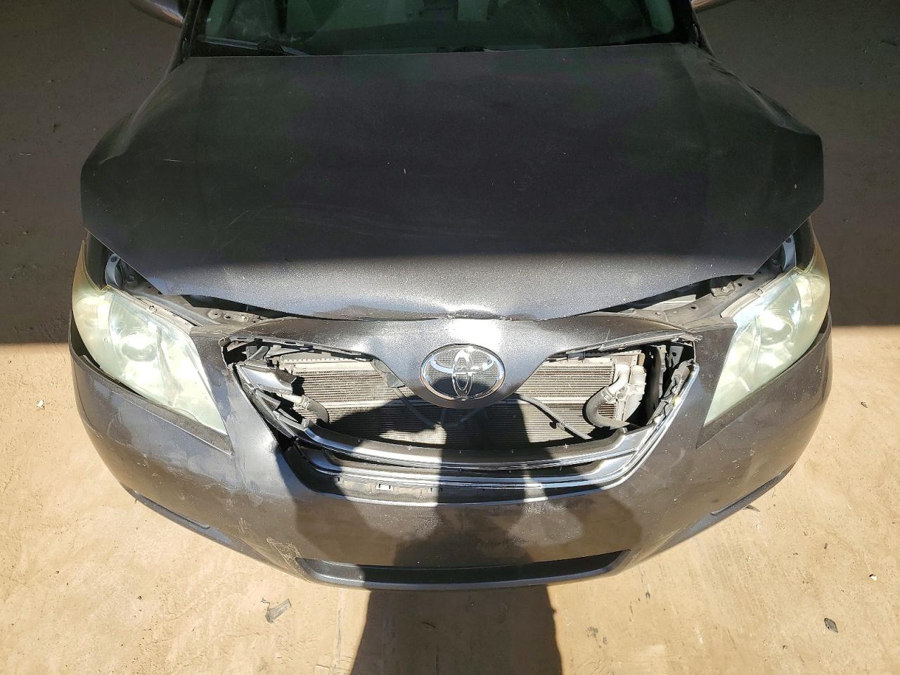 Toyota Camry Hybrid