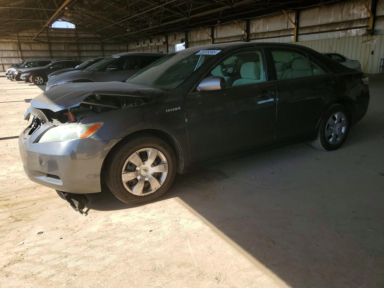 Salvage Toyota Camry Image