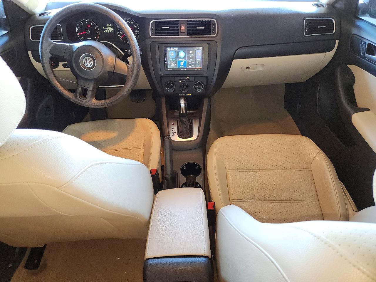 Volkswagen Jetta Se