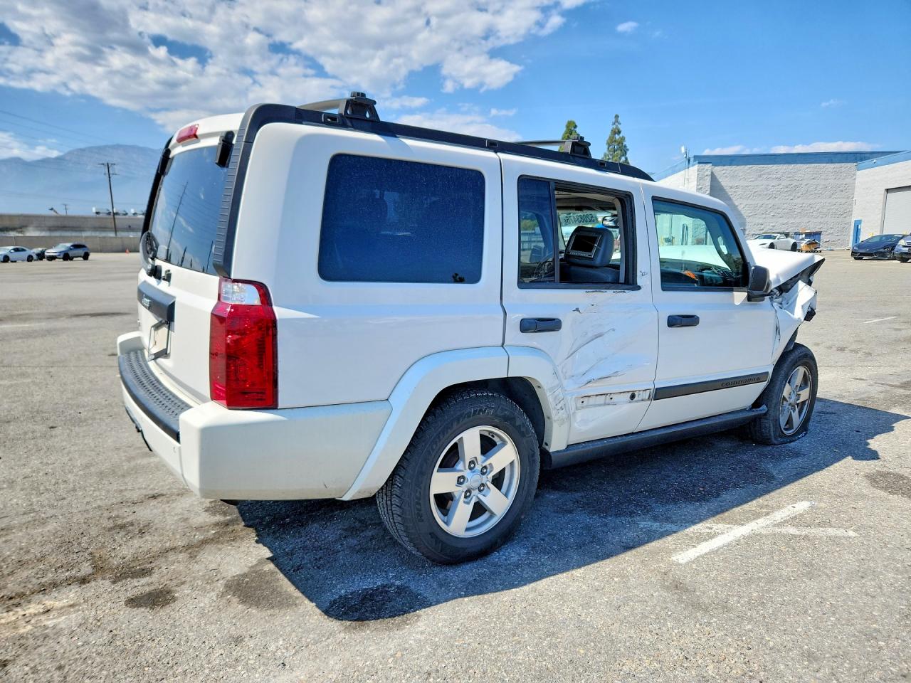 Jeep Commander