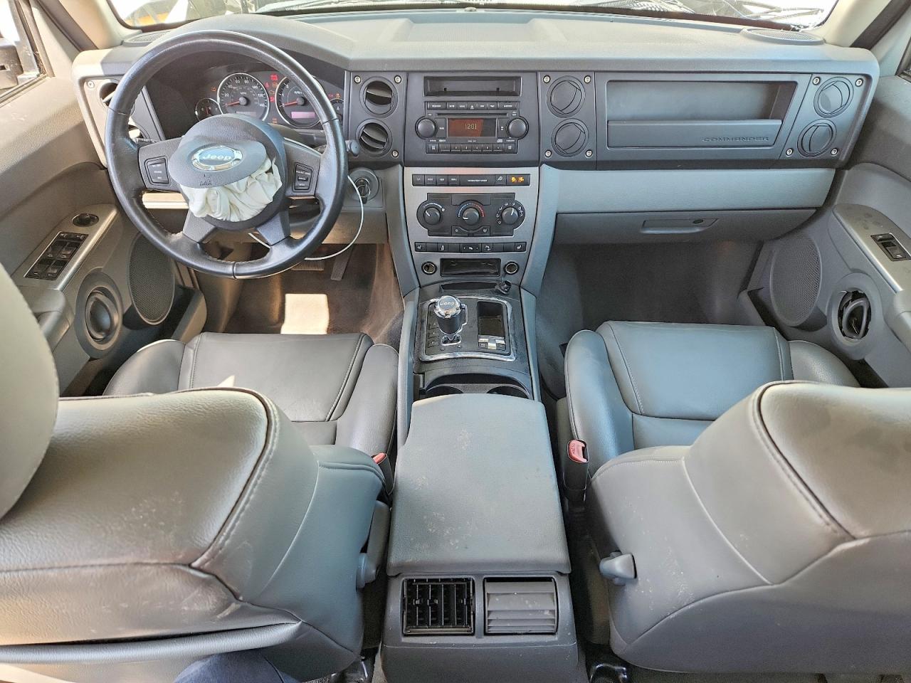 Jeep Commander