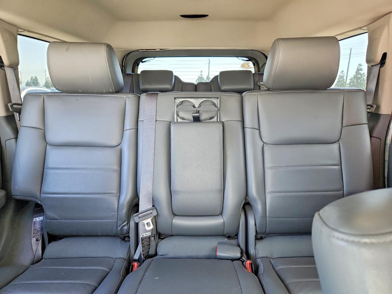 Jeep Commander