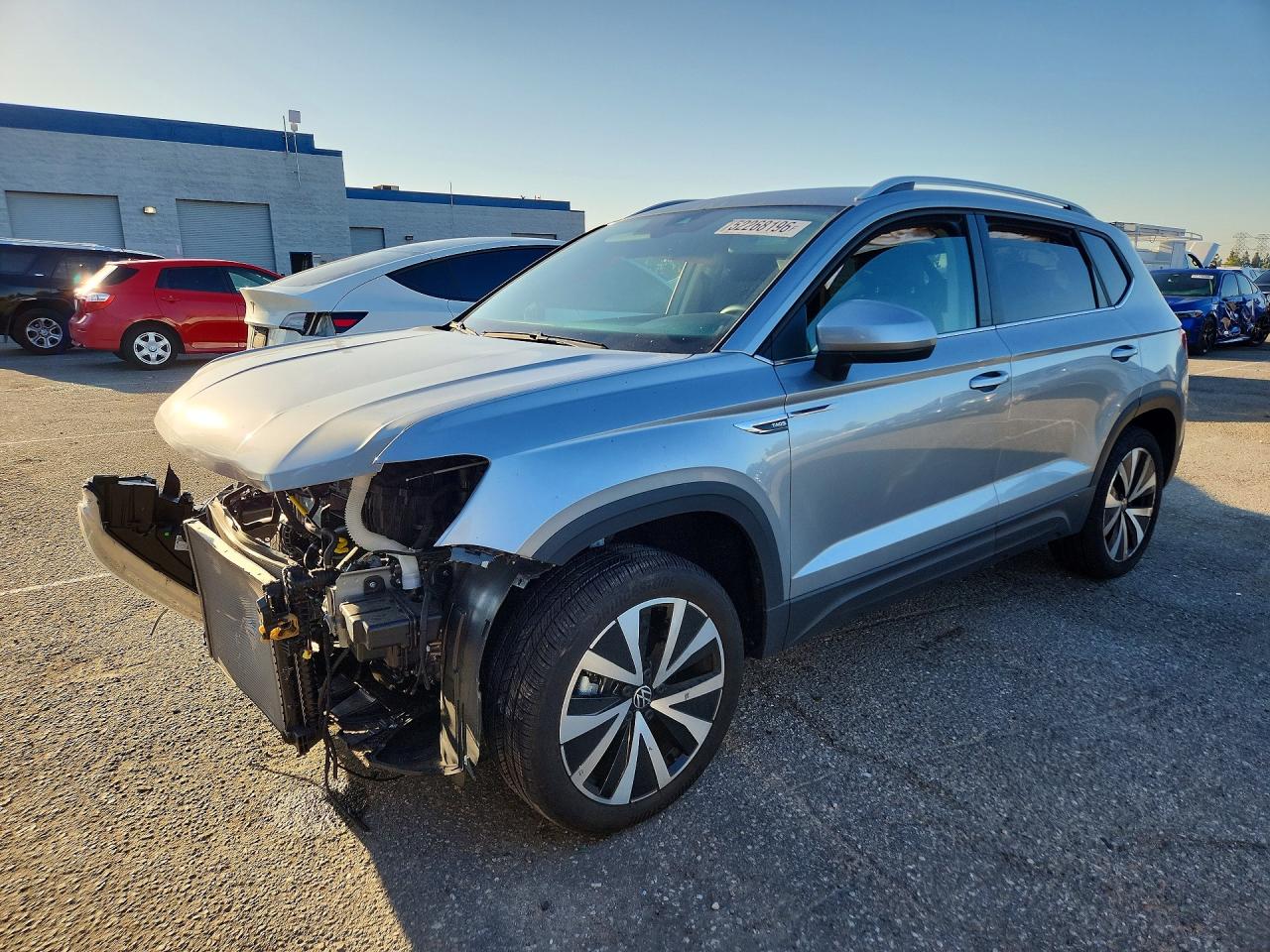 Salvage Volkswagen Taos Image