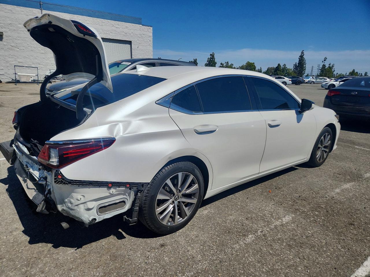 Lexus Es Base