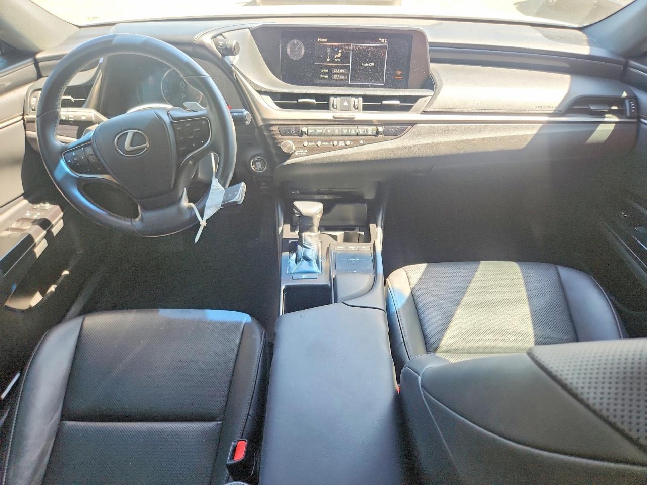 Lexus Es Base