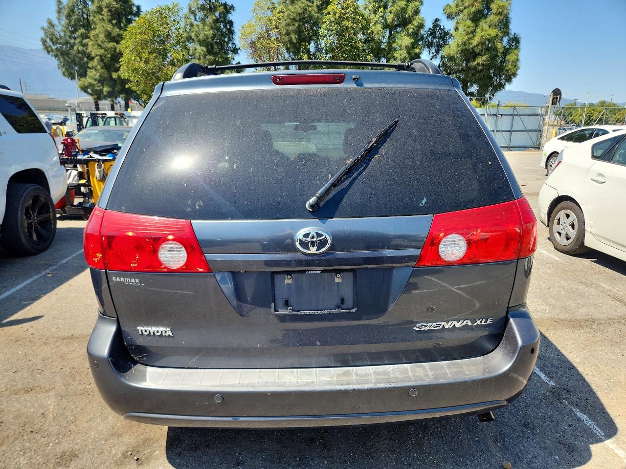 Toyota Sienna Xle