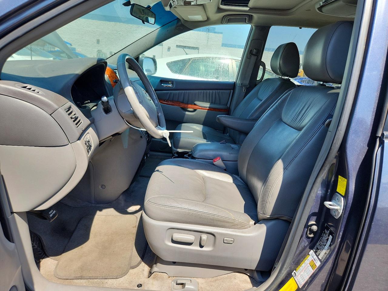 Toyota Sienna Xle