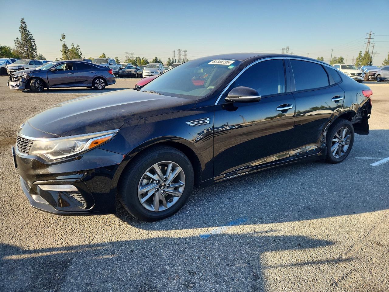 Salvage Kia Optima Image