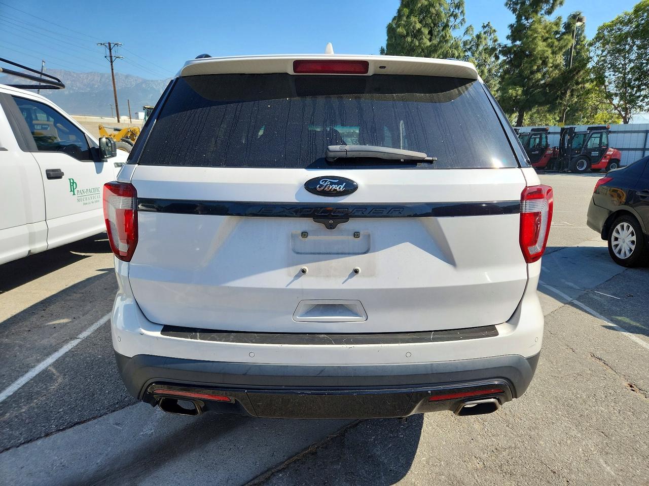 Ford Explorer Sport