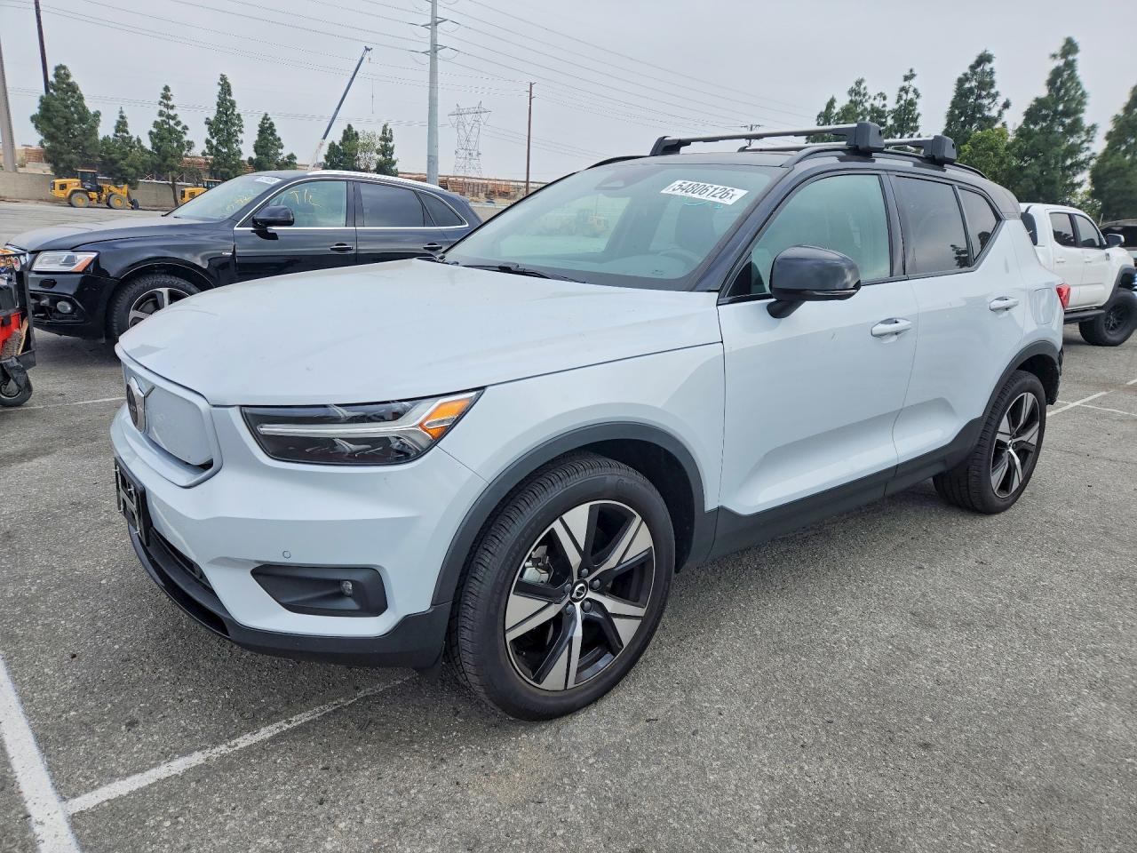 Salvage Volvo XC40 Image