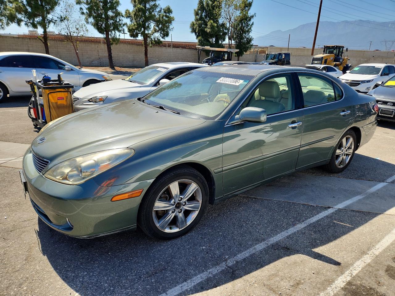 Salvage Lexus Es Image