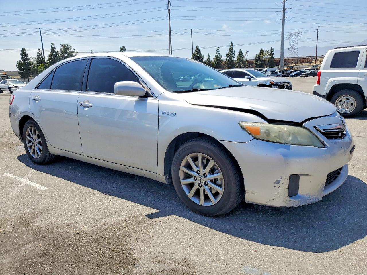 Toyota Camry Hybrid