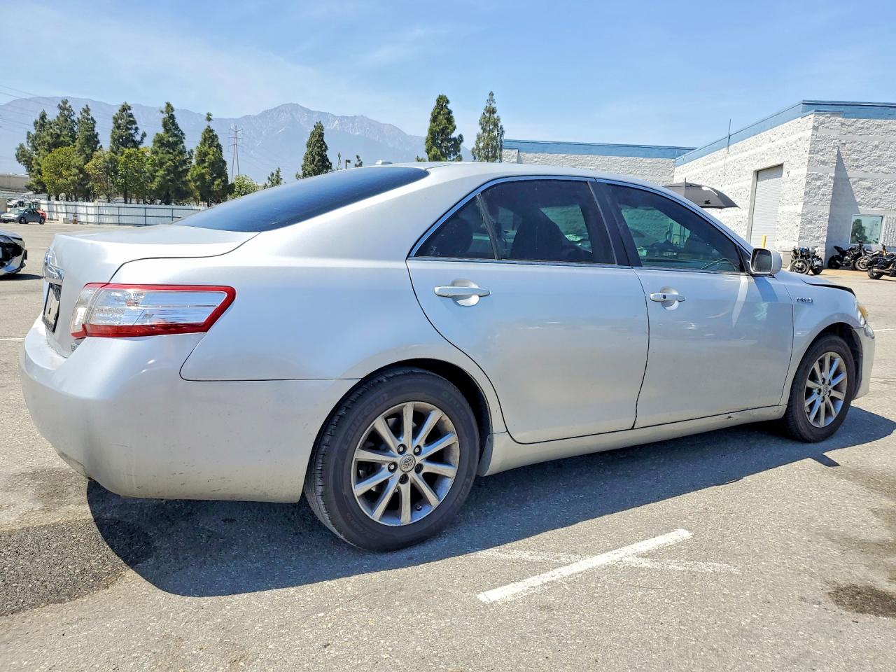 Toyota Camry Hybrid