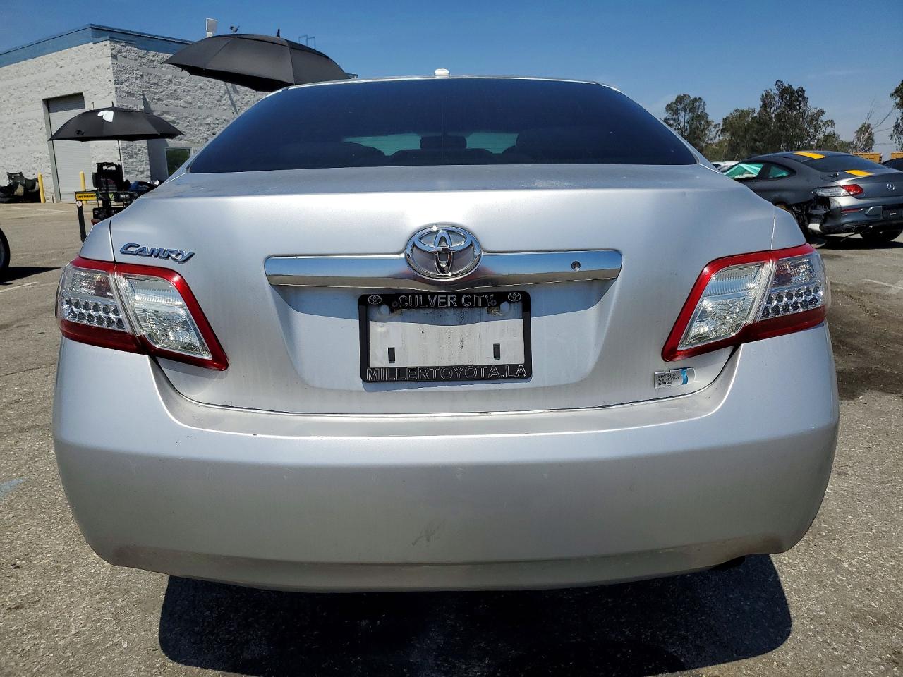 Toyota Camry Hybrid