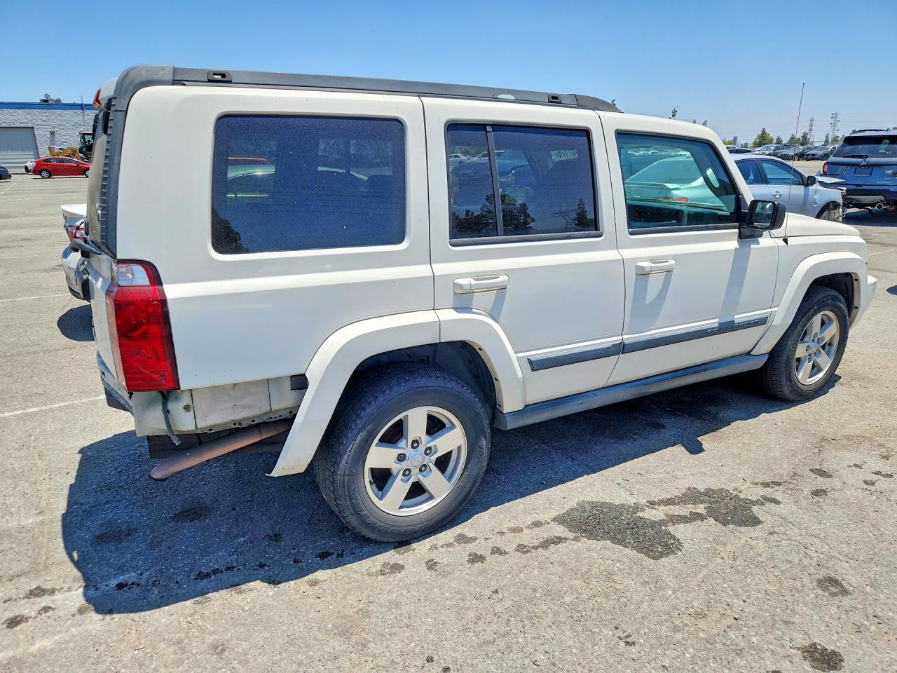 Jeep Commander Sport