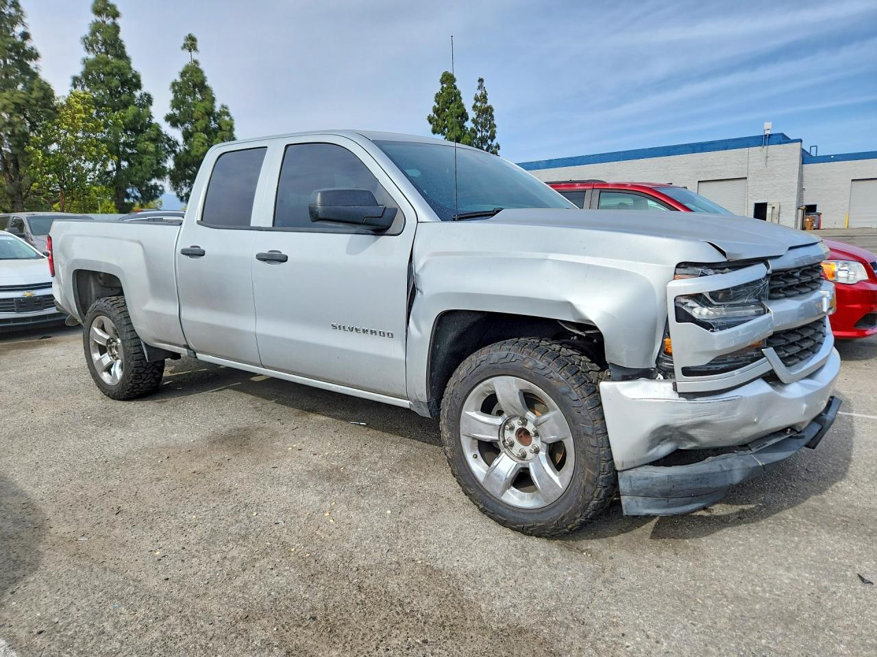 Chevrolet Silverado C1500 Custom