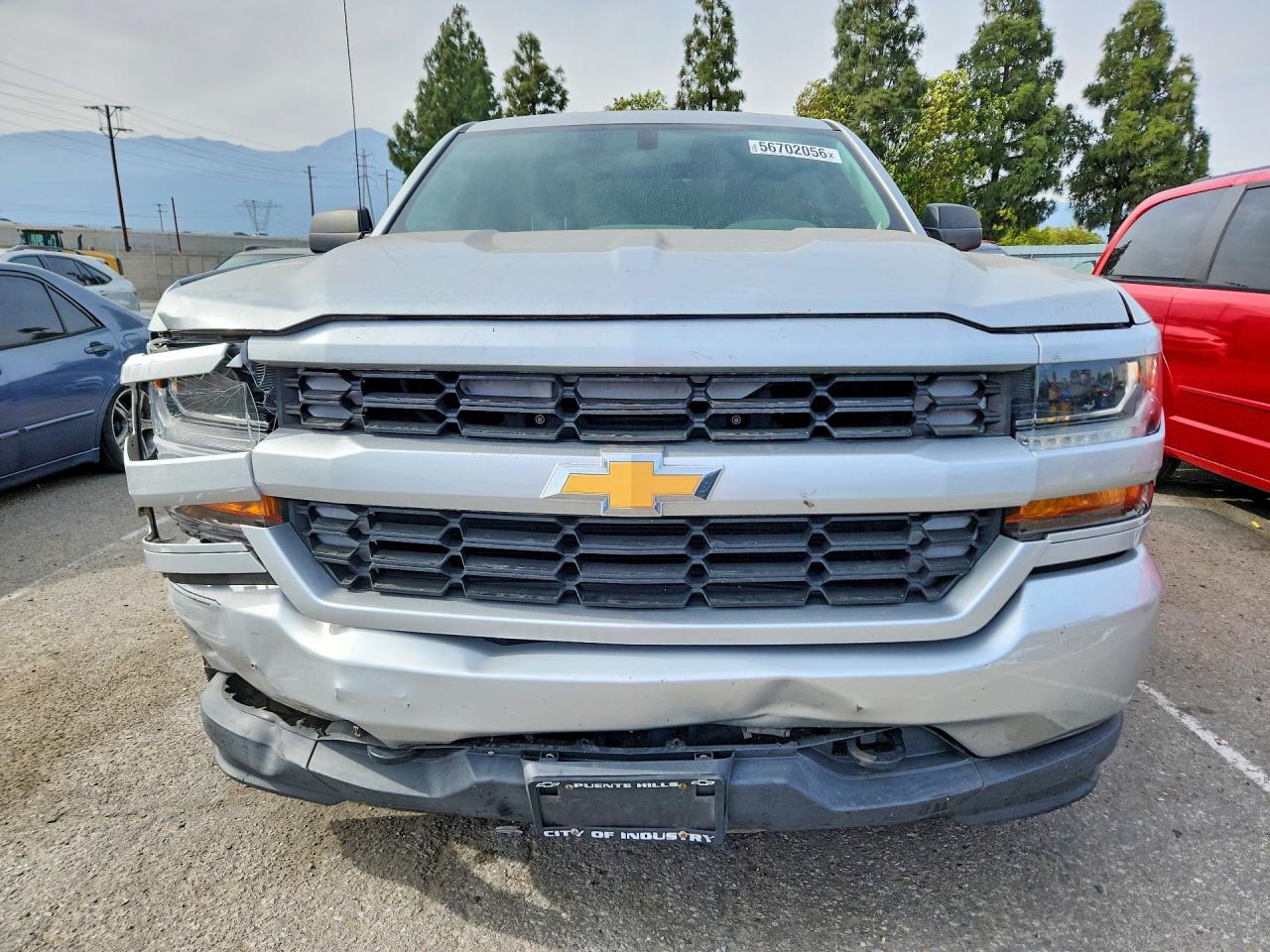 Chevrolet Silverado C1500 Custom