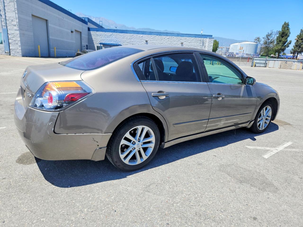 Nissan Altima 2.5