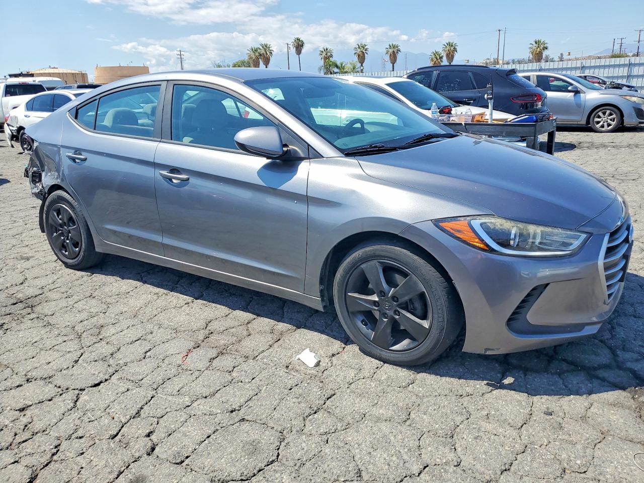 Hyundai ELANTRA Sel