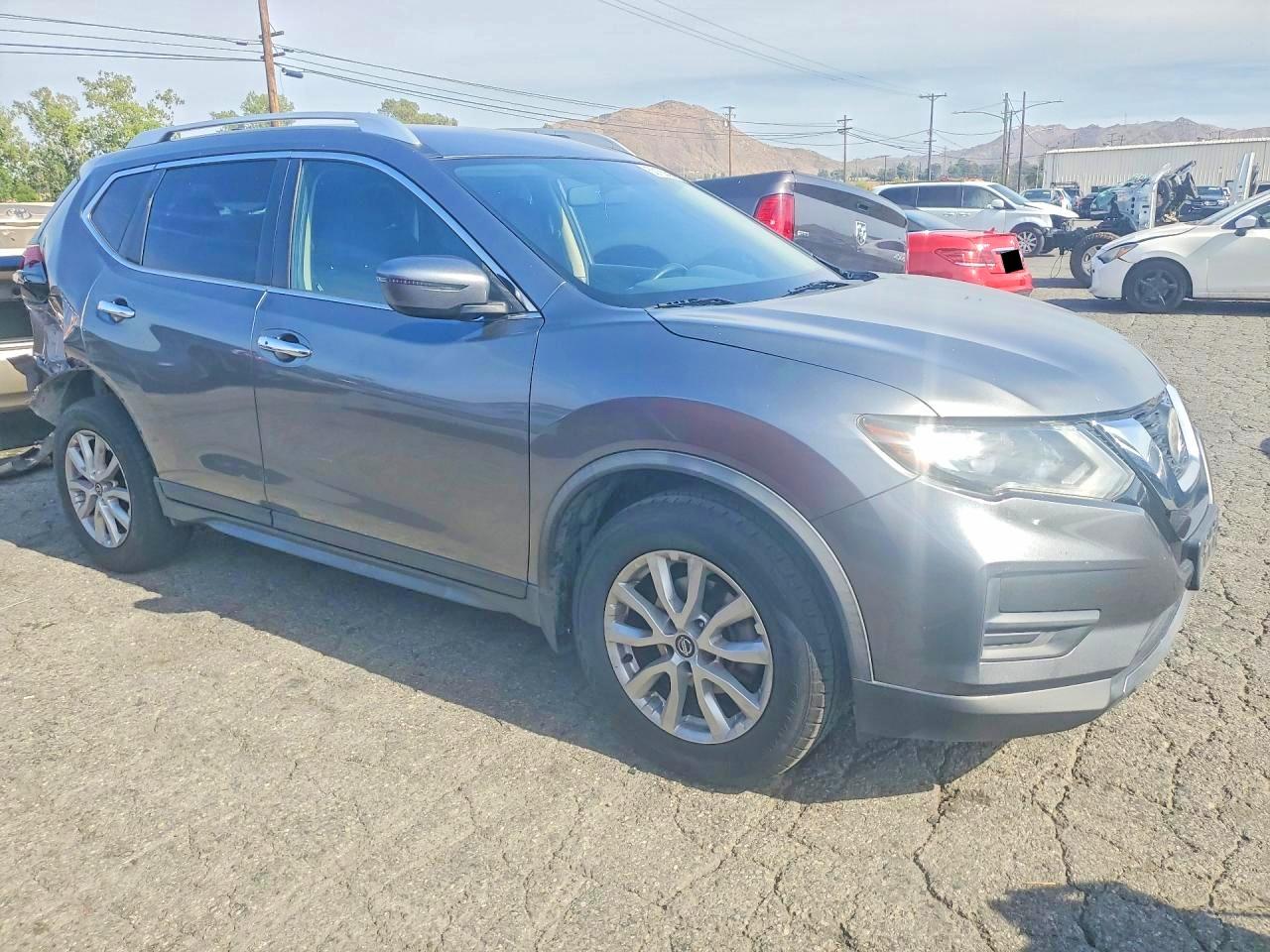 Nissan Rogue Sv