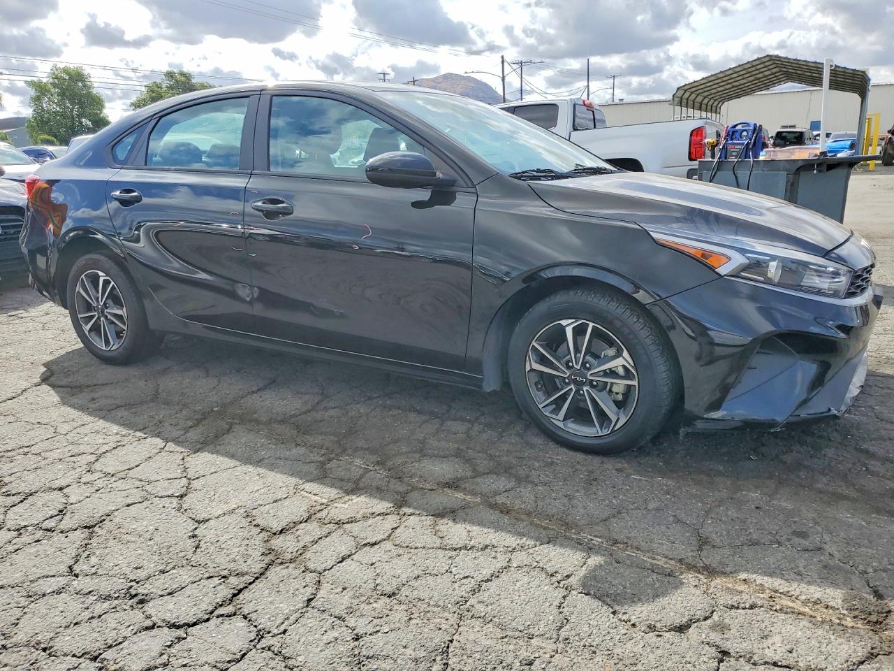 Kia Forte Lxs