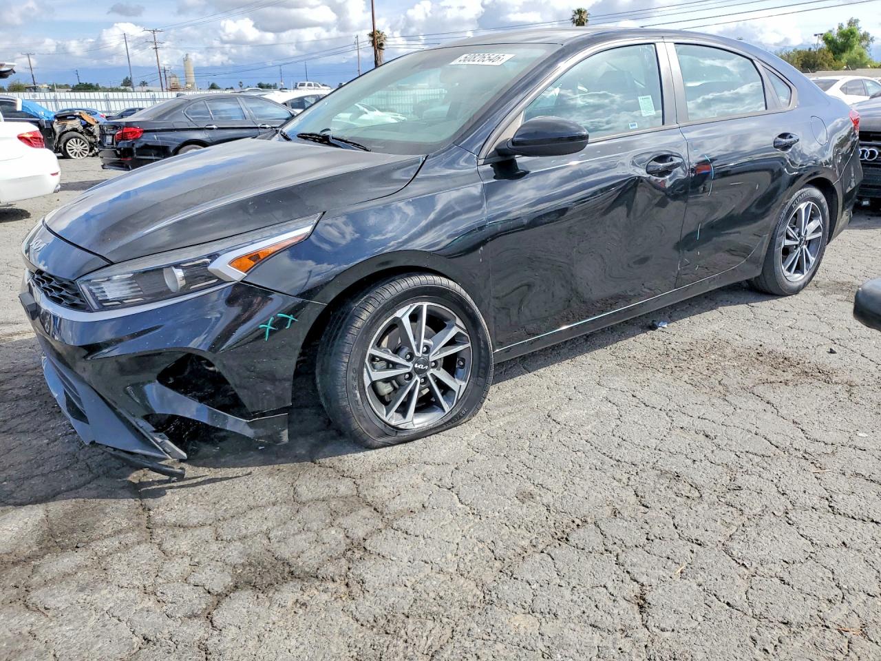 Salvage Kia Forte Image