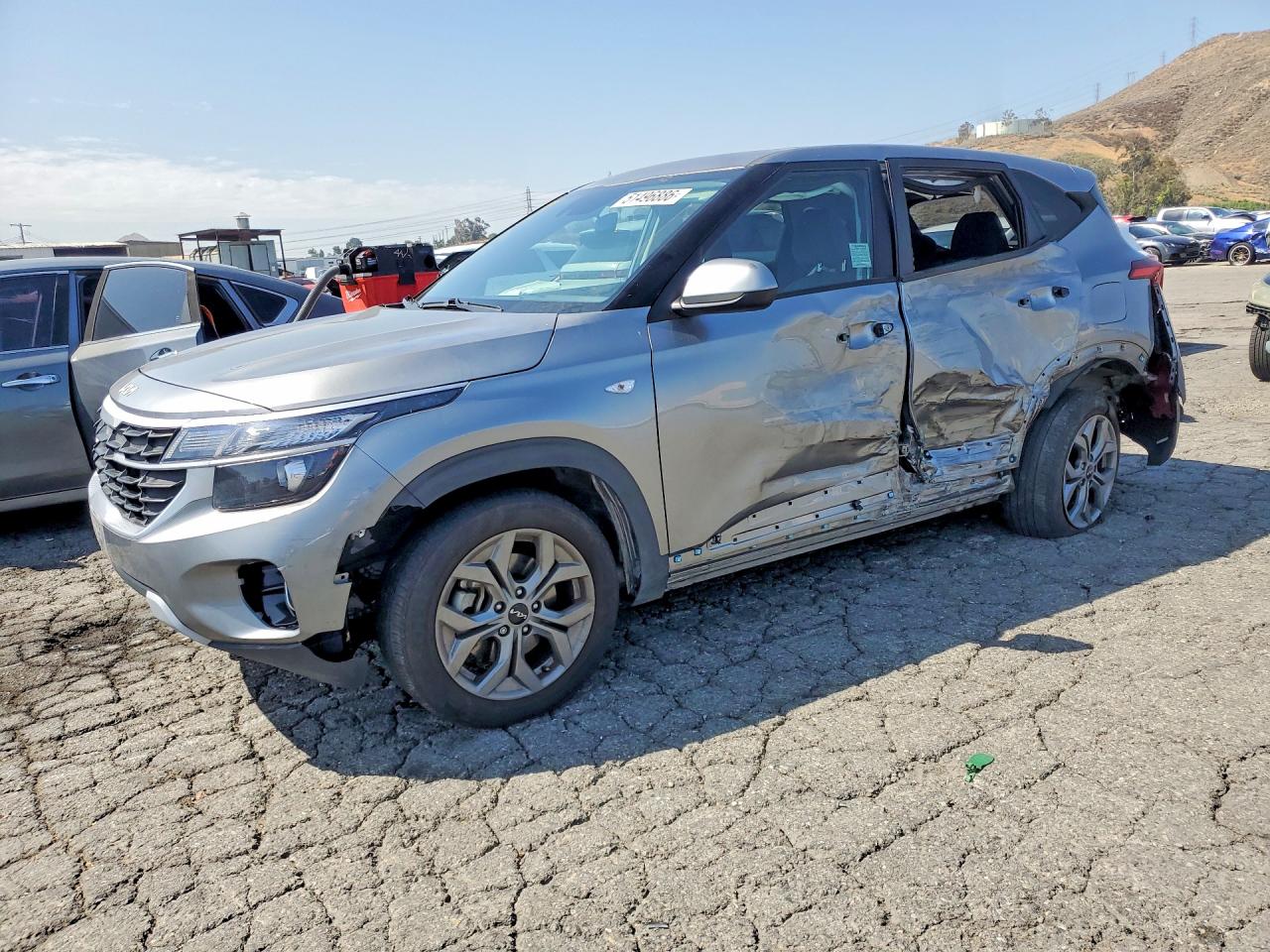 Salvage Kia Seltos Image
