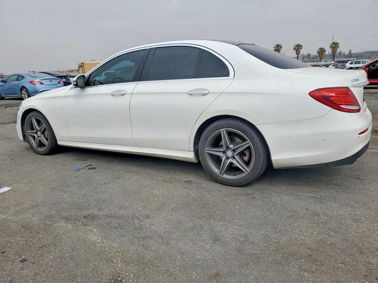 Mercedes-Benz E-Class 300 4matic