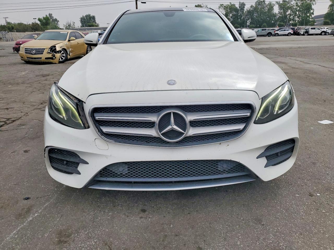 Mercedes-Benz E-Class 300 4matic
