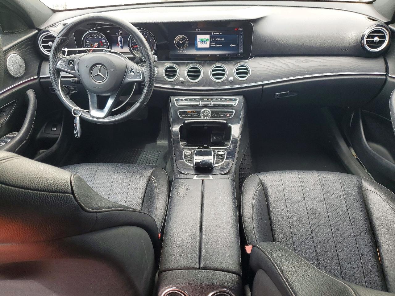 Mercedes-Benz E-Class 300 4matic