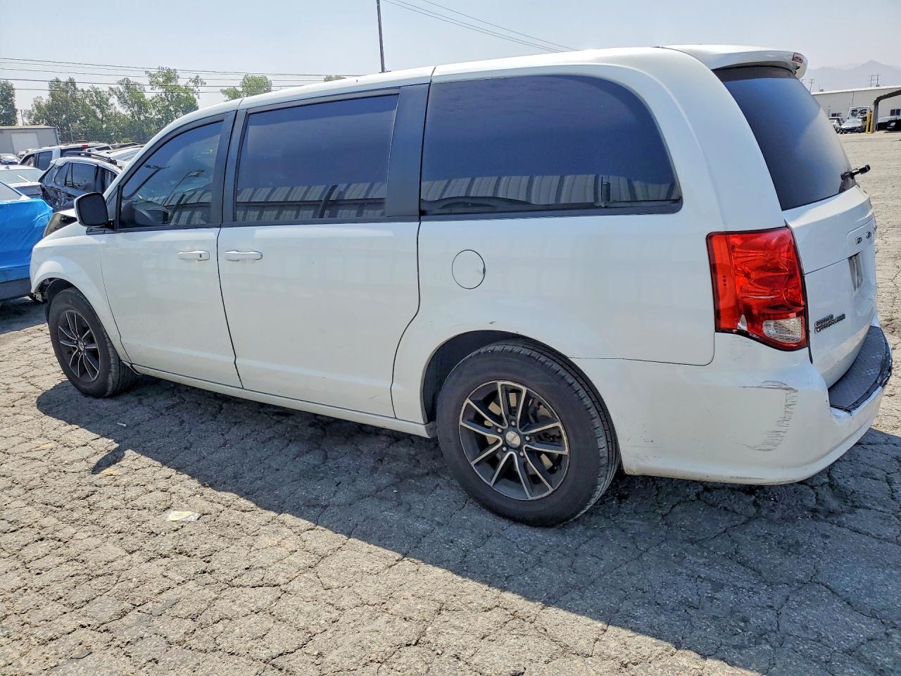 Dodge Caravan Se