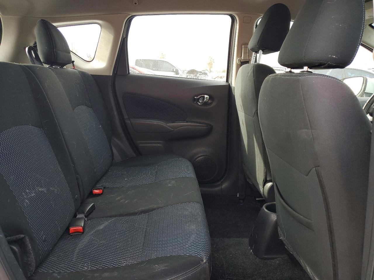 Nissan Versa Sv