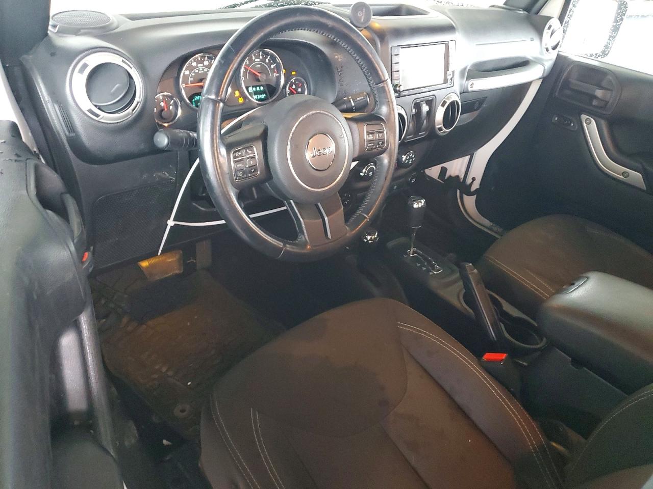 Jeep Wrangler Sahara