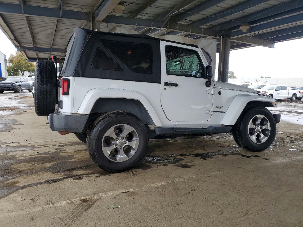 Jeep Wrangler Sahara