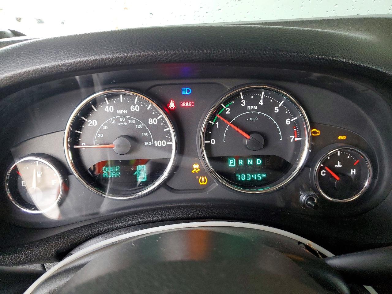 Jeep Wrangler Sahara