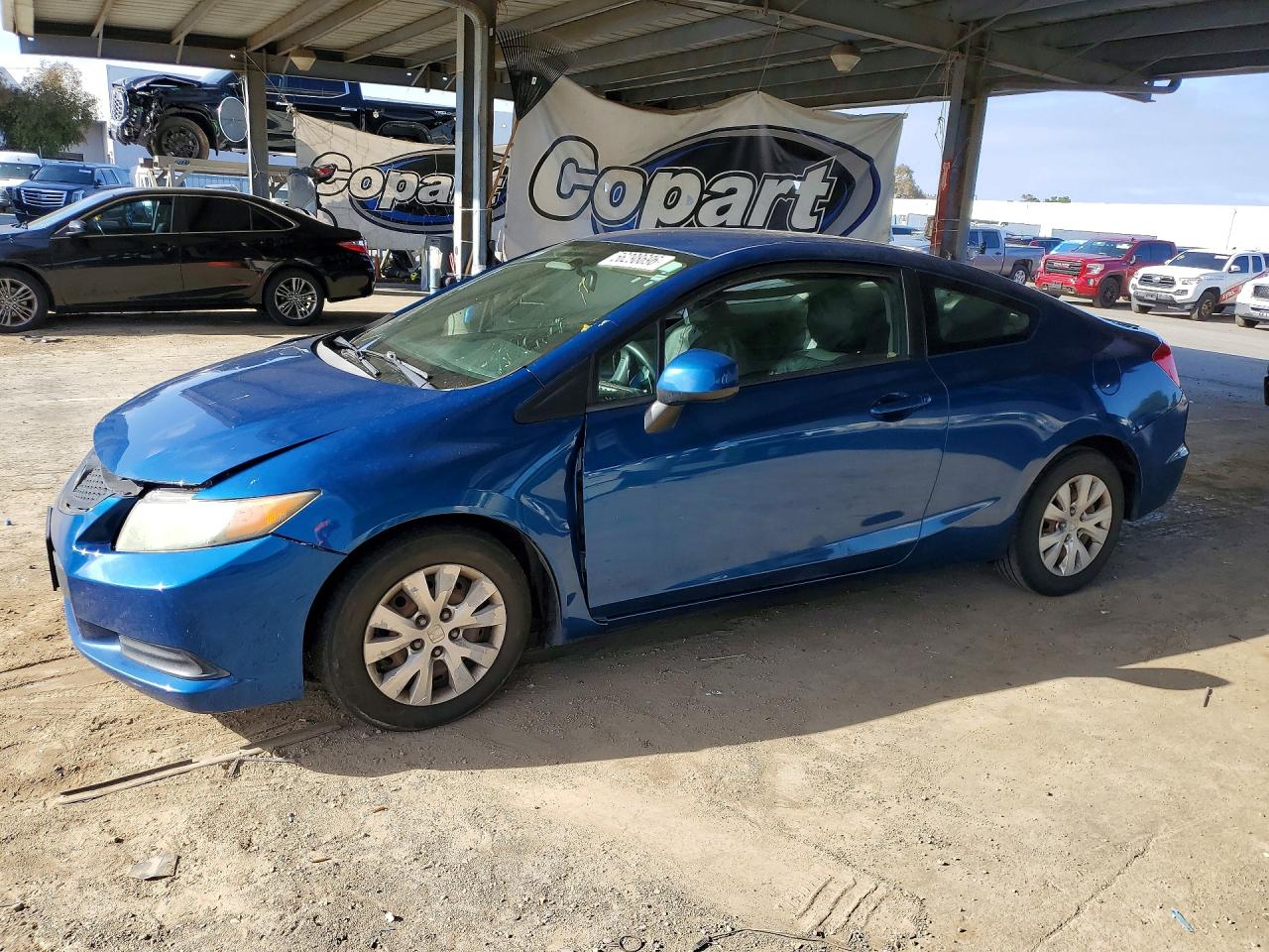 Salvage Honda Civic Image