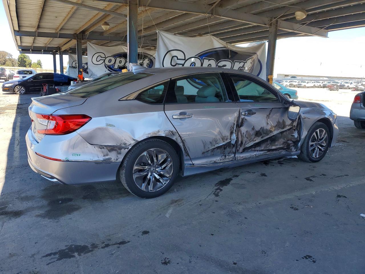Honda Accord Touring Hybrid