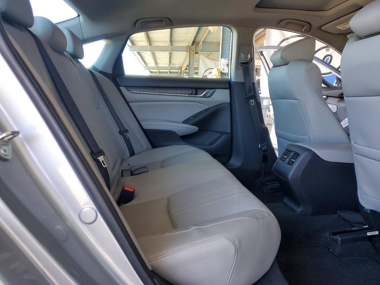 Honda Accord Touring Hybrid