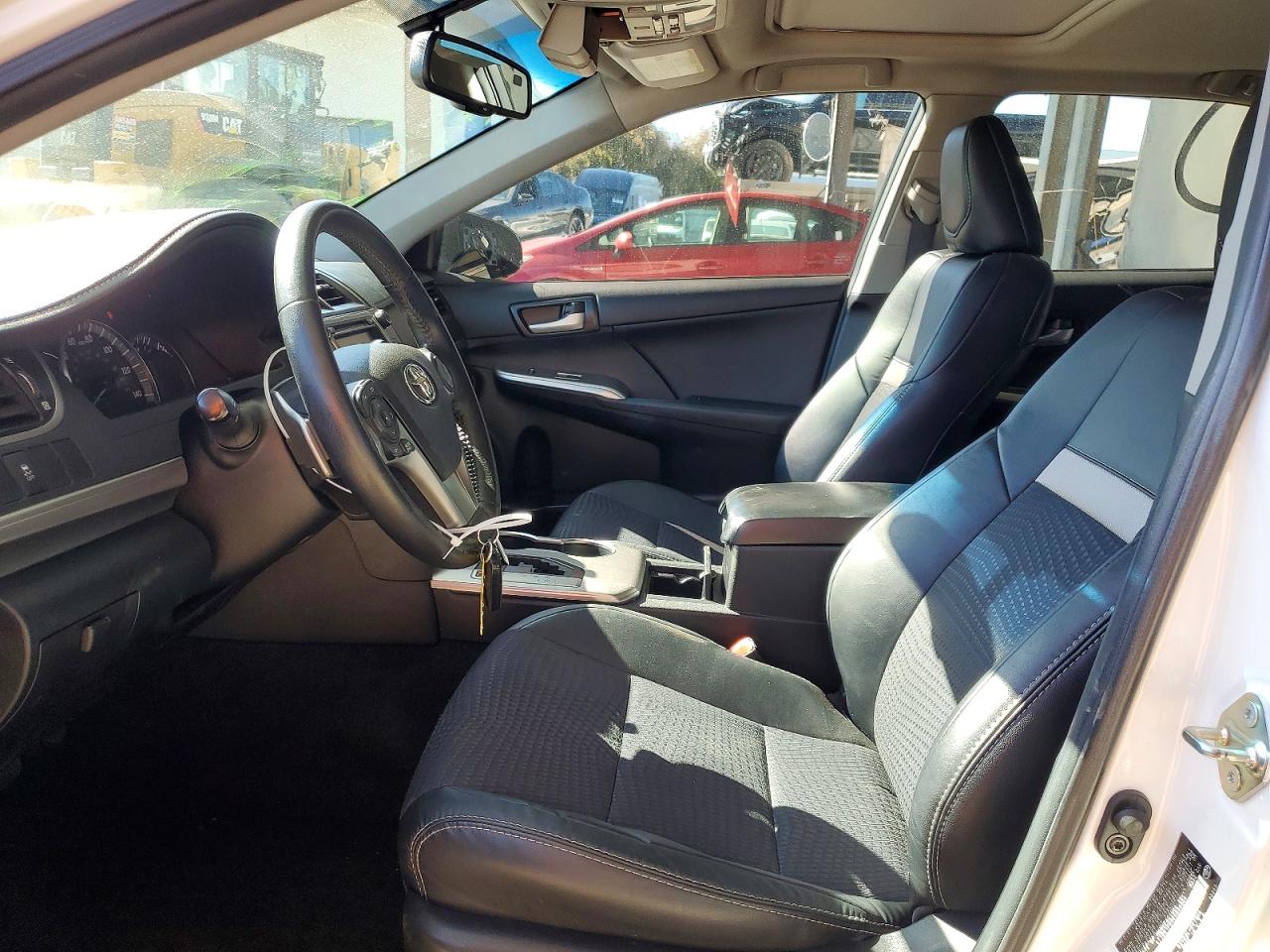 Toyota Camry Se V6