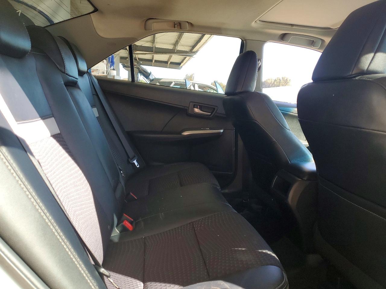Toyota Camry Se V6